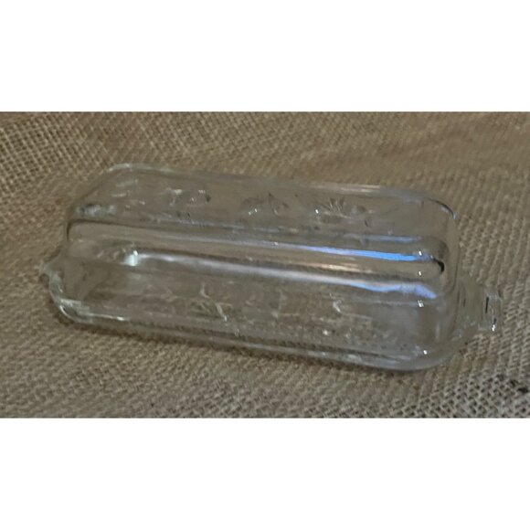 Vintage Clear Glass Butter Dish With Lid - Floral Etched Design - Rectangular Sh - Picture 3 of 8